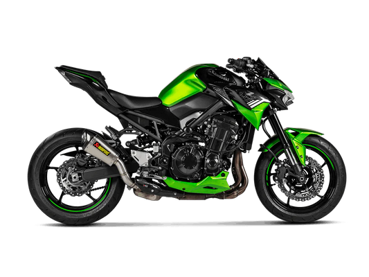 KAWASAKI Z900 (20-23) AKRAPOVIC SLIP-ON LINE (TITANIUM)