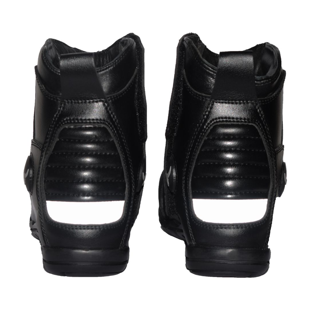 BISON DEFENDER RIDING BOOTS
