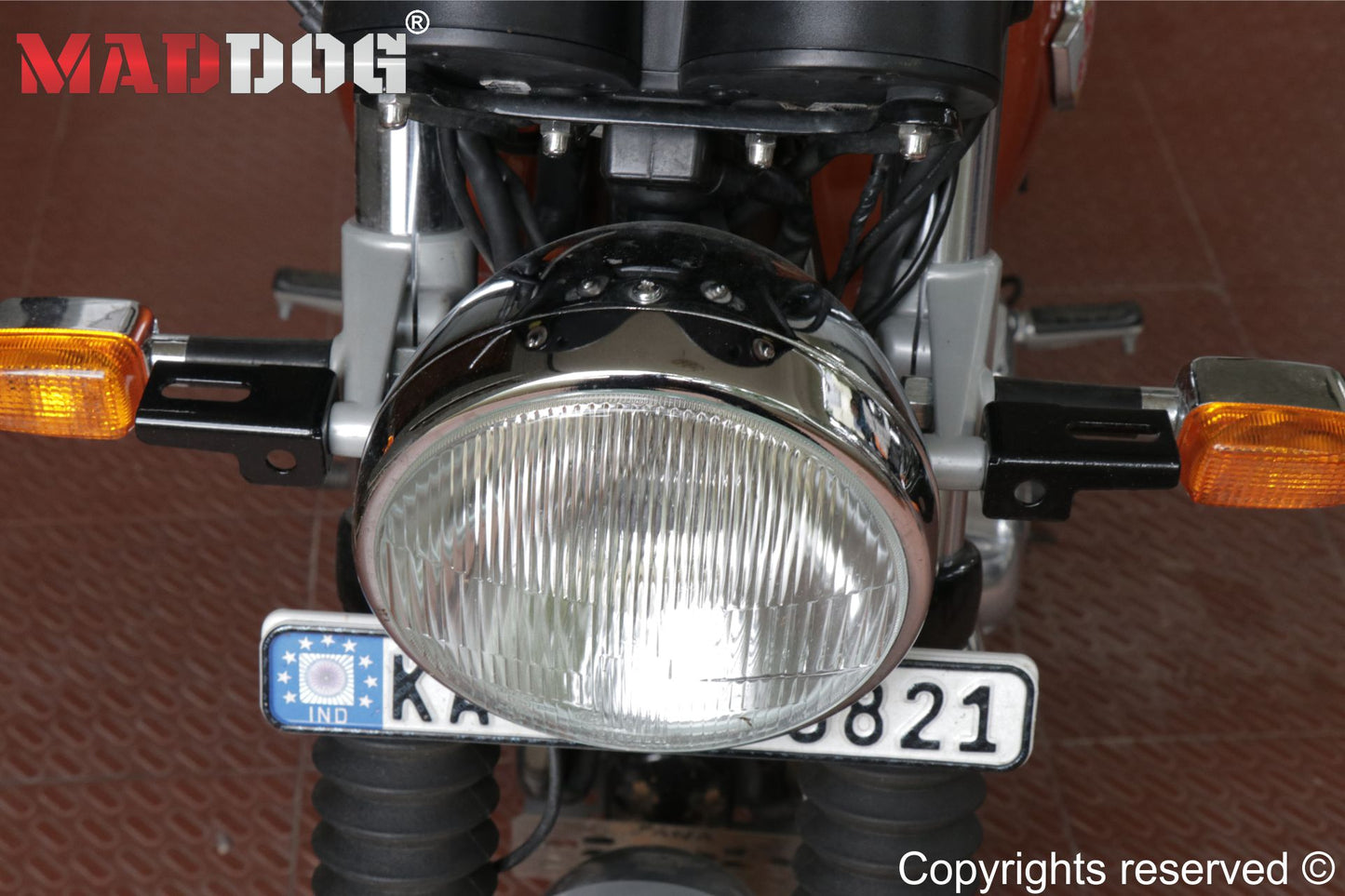 UNIVERSAL HEADLIGHT CLAMP