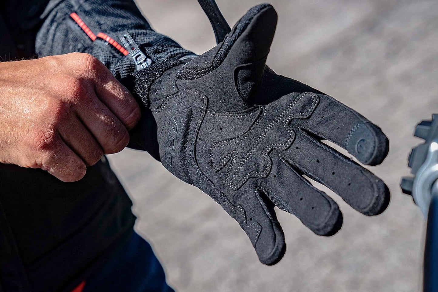 LS2 KUBRA MEN RIDING GLOVES
